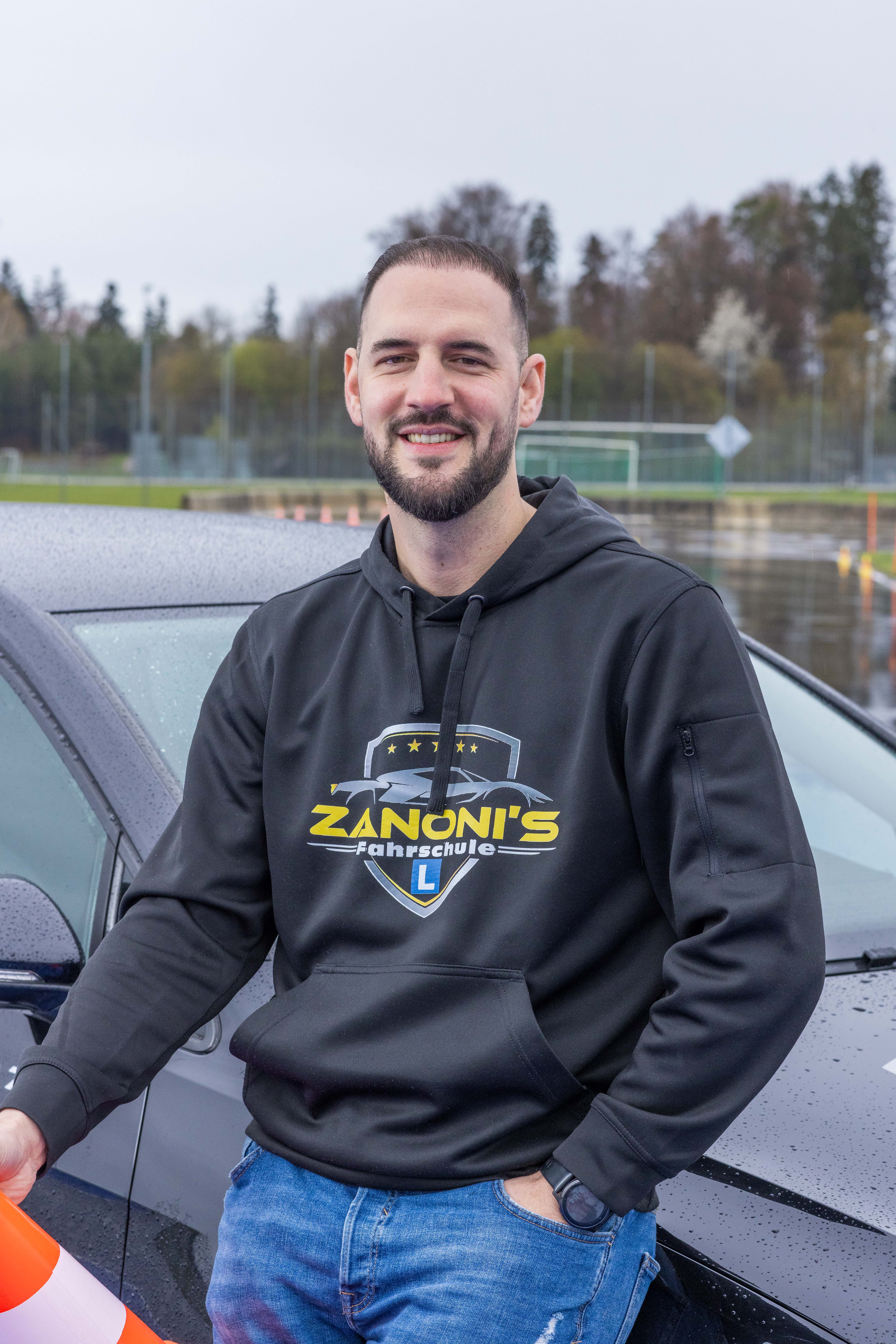 23-0032_FLA_Referenzen_Zanoni-Simon_Portrait